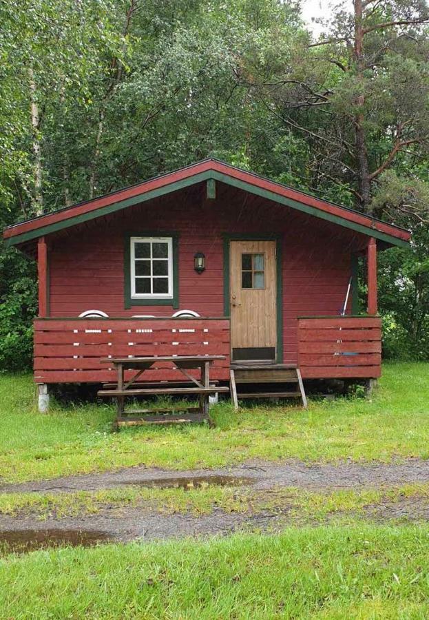 Romsdalseggen Camping Hotell Isfjorden Exteriör bild